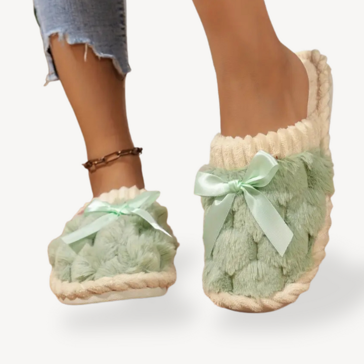 Women's Orthopedic Fluffy Cushioned Indoor Slippers | Loravelle