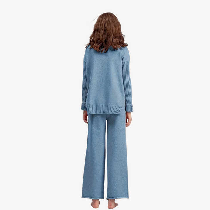 Women’s Cozy Sweater & Pants Set | Loravelle