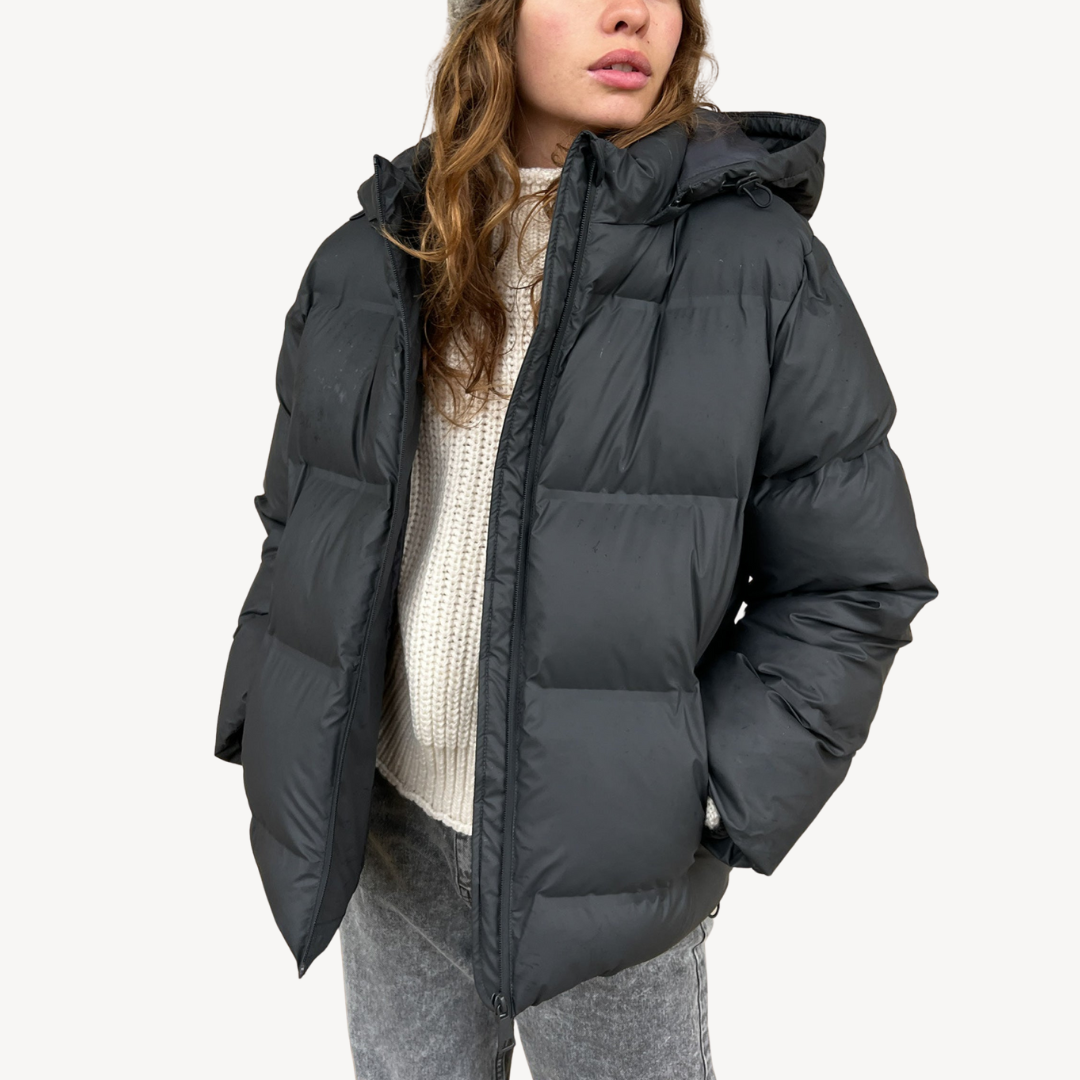 Women’s Black Hooded Puffer Jacket Winter Polyester Coat | Loravelle