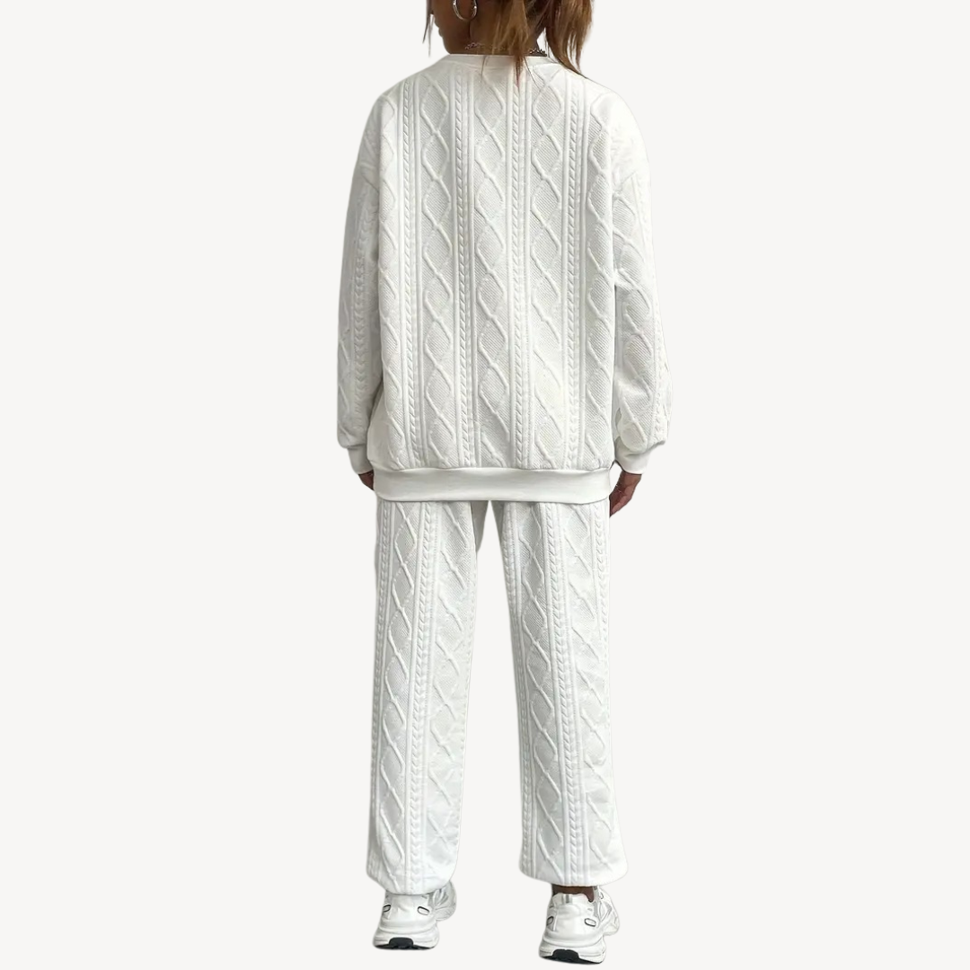 Women's Cable Knit Sweater & Pants Set | Loravelle