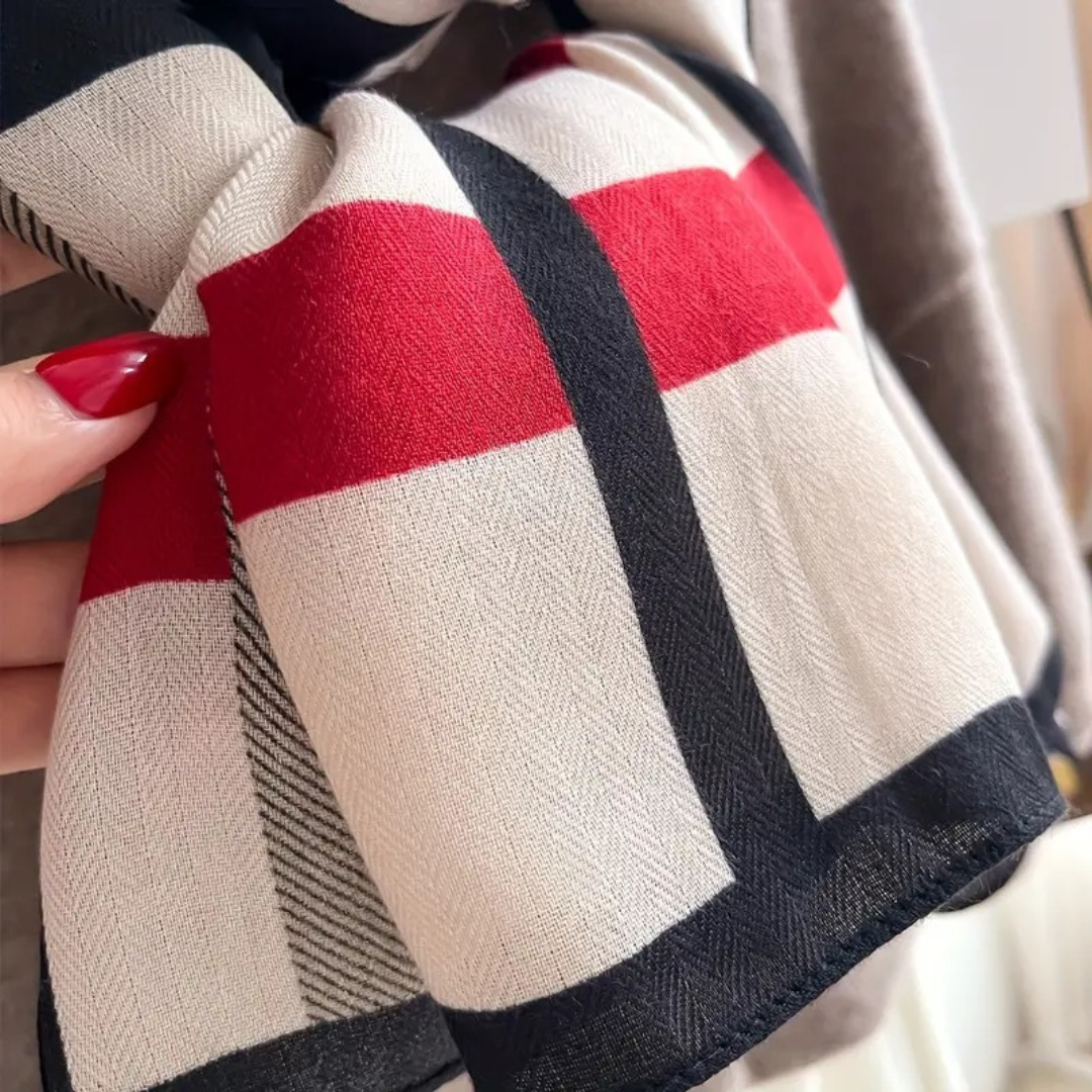 Plaid Pattern Shawl for Women | Loravelle