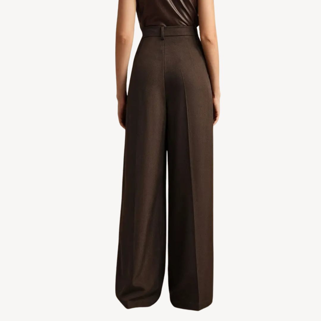 High-Waisted Pleated Trousers for Women | Loravelle