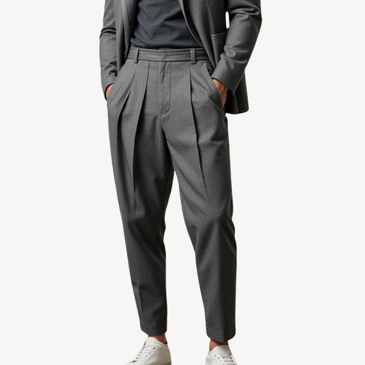 Men's Pleated Jogger Pants | Loravelle
