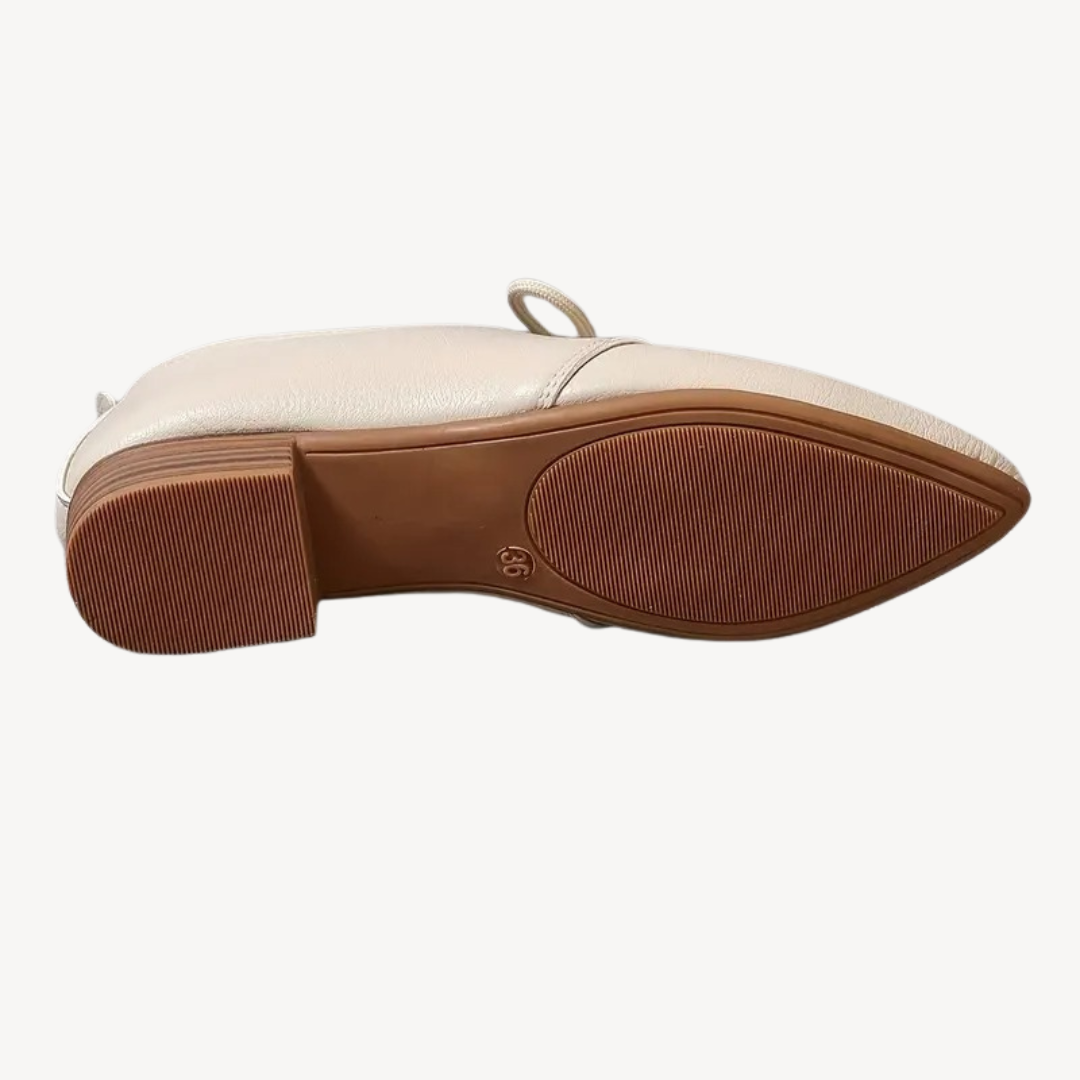 Orthopedic Leather Flat Shoes for Women | Loravelle