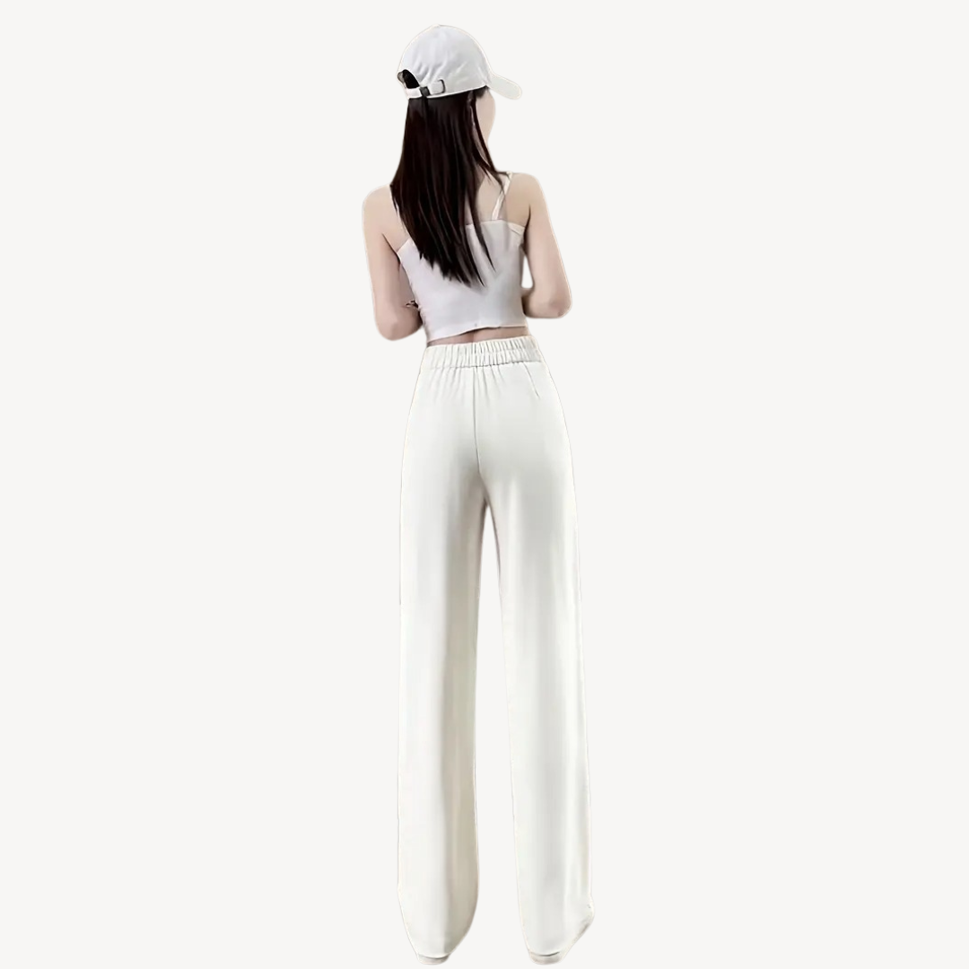 Wide-Leg Pleated Pants for Women | Loravelle