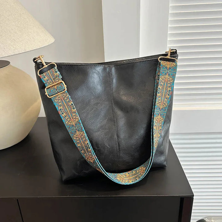 Chelsey - Vintage leather shoulder bag