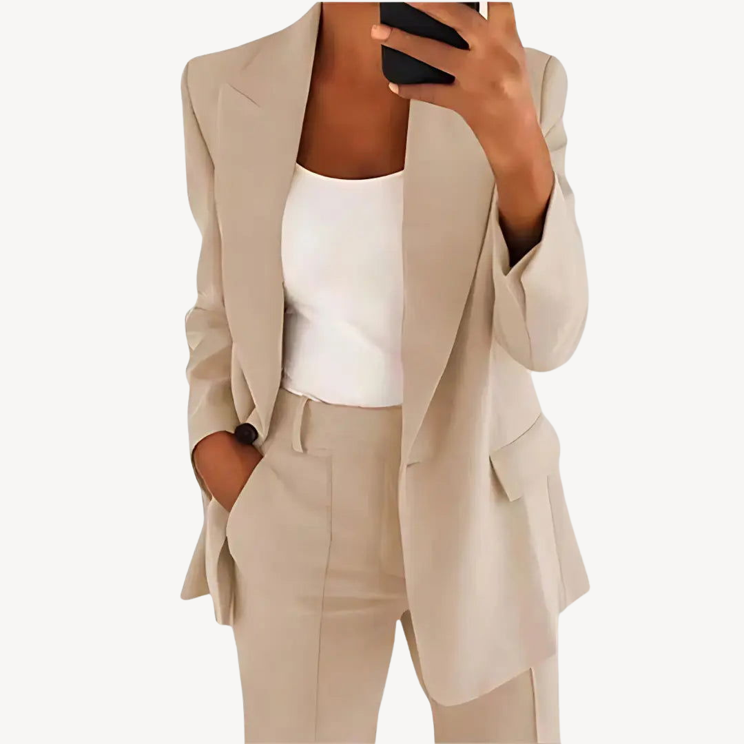 Women's Business Suit Set | Loravelle
