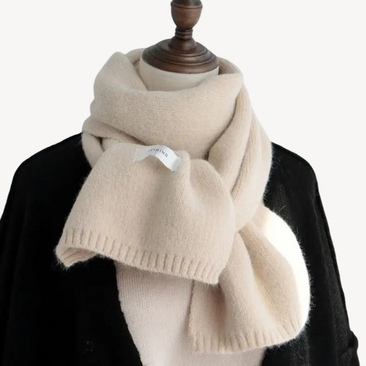 Soft Woolen Scarf | Loravelle