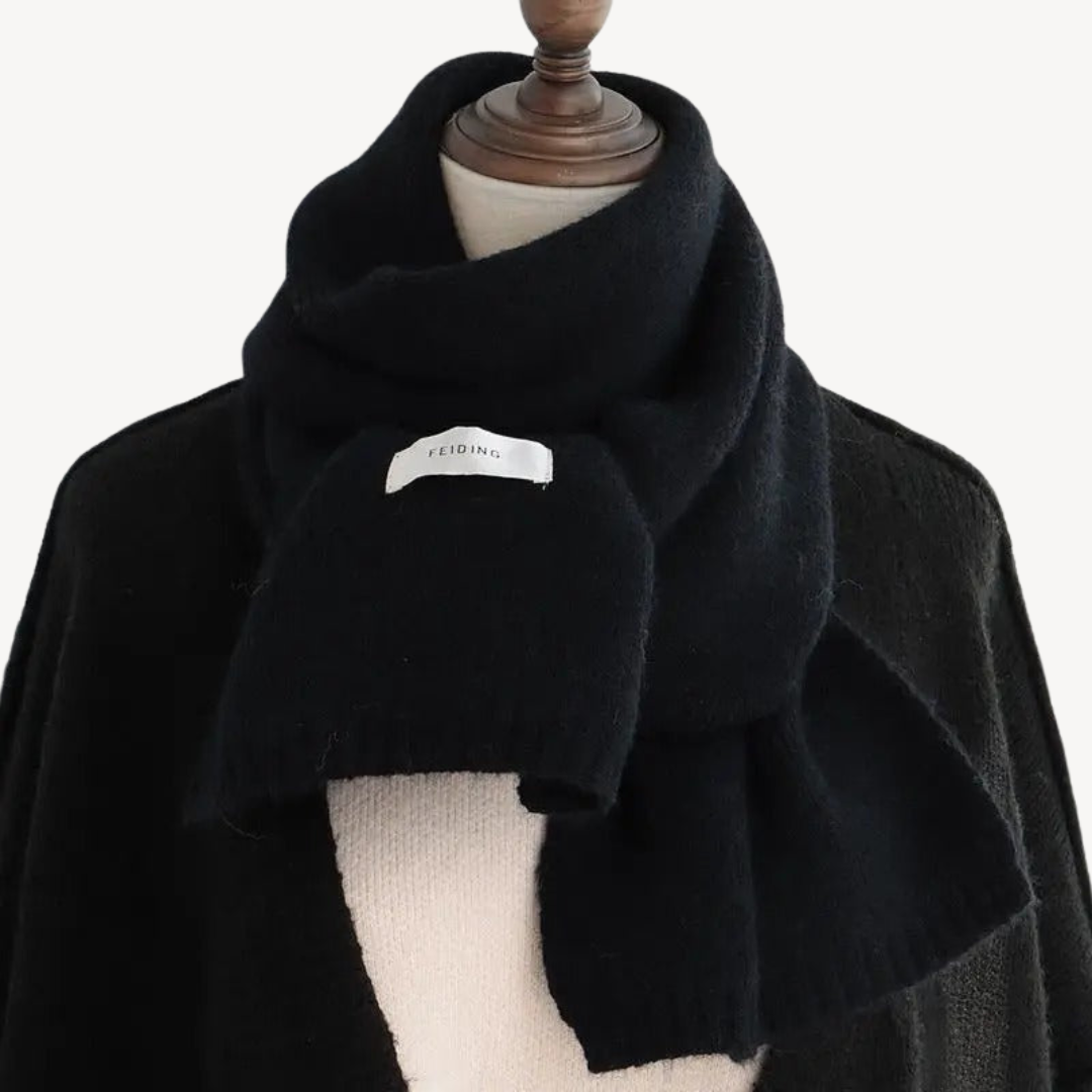 Soft Woolen Scarf | Loravelle