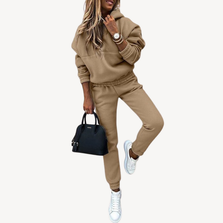 Women’s Sweatshirt & Pants Set | Loravelle