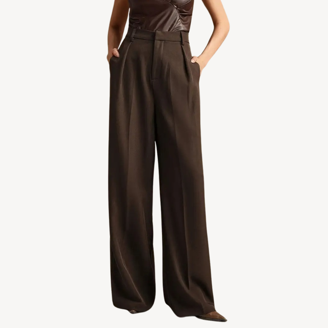 High-Waisted Pleated Trousers for Women | Loravelle