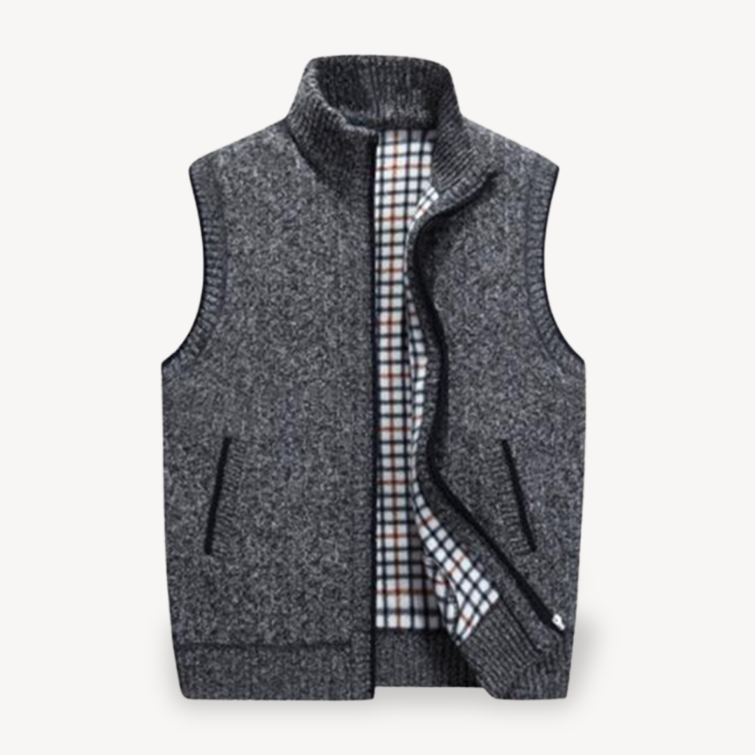 Men's Knit Vest with Checkered Lining | Loravelle