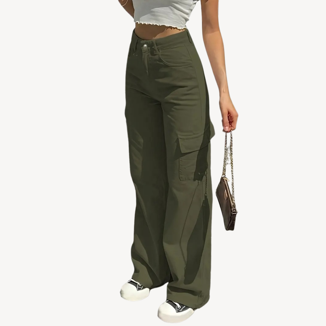 Women's High-Waisted Cargo Pants | Loravelle