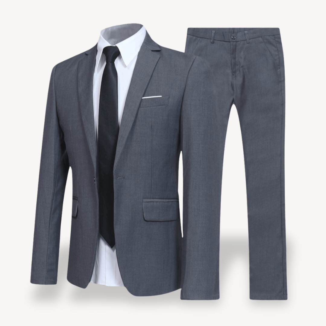 Men’s Tailored Suit with Tie | Loravelle