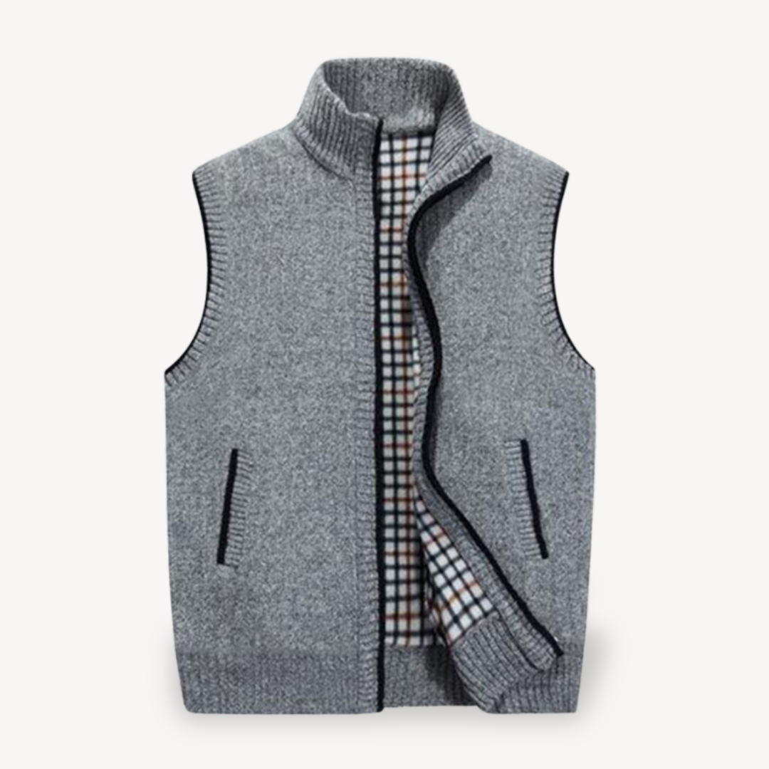 Men's Knit Vest with Checkered Lining | Loravelle