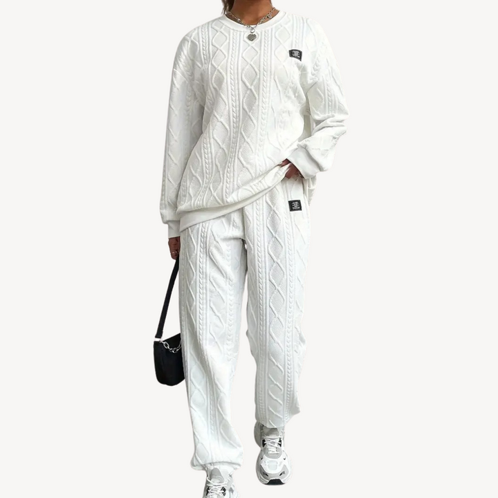 Women's Cable Knit Sweater & Pants Set | Loravelle